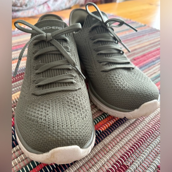 Sketchers slip one - Picture 5 of 8